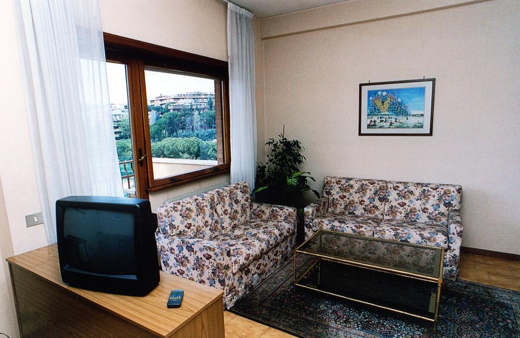 Eur Nir Residence Roma Cameră foto